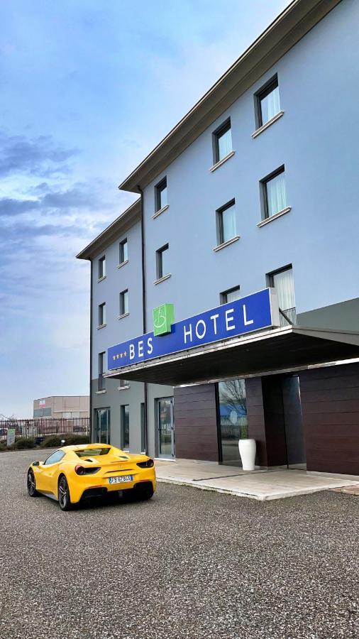 Bes Hotel Cremona Soncino Exteriör bild