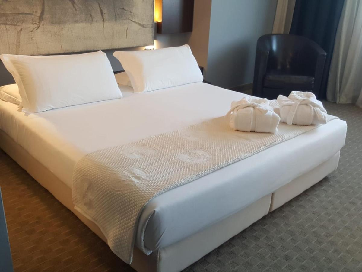 Bes Hotel Cremona Soncino Exteriör bild
