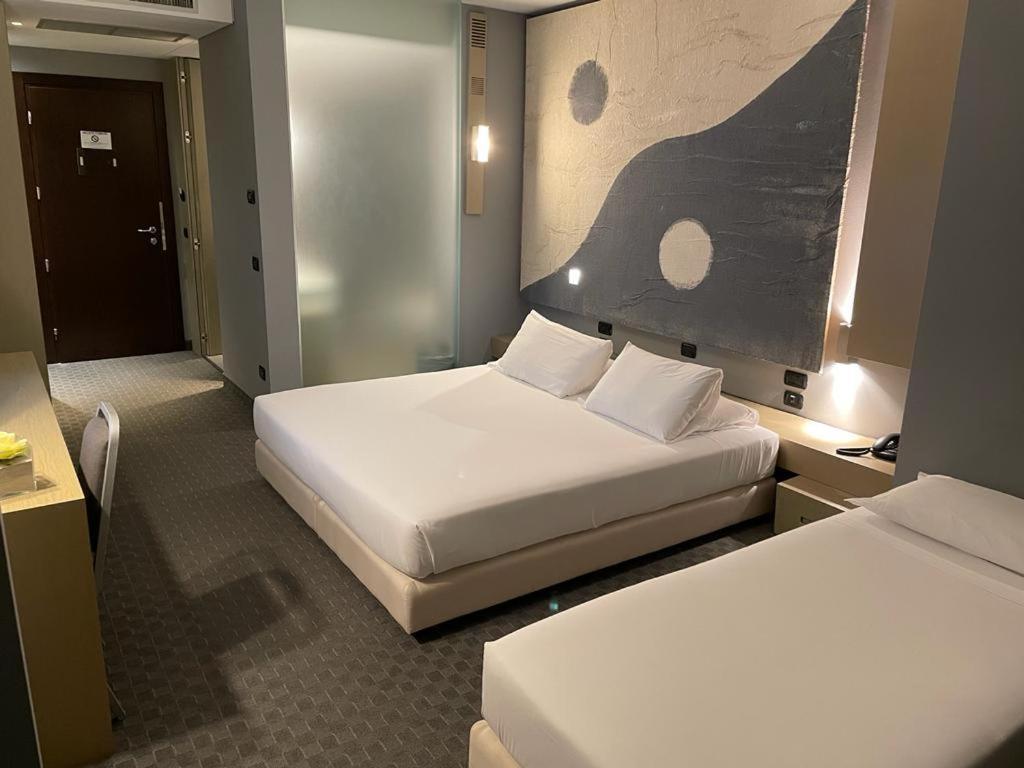 Bes Hotel Cremona Soncino Exteriör bild